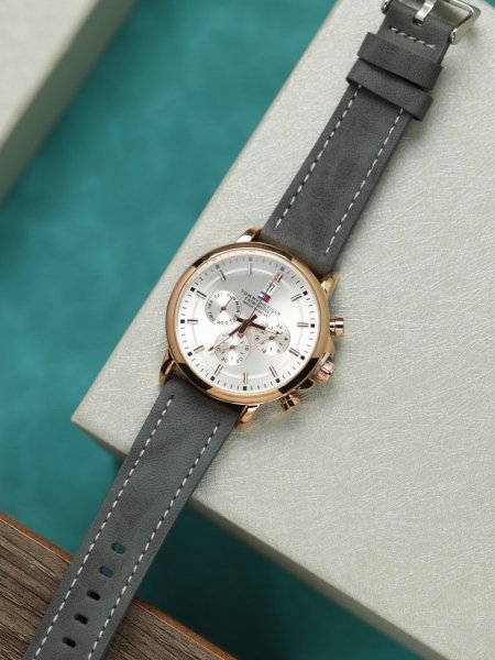 ساعة تومي هيفلينغير رجالي (ساعة + علبة فخمة)